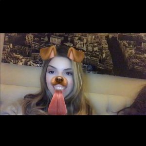 Meet your Posher, Ava